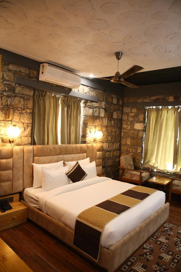 Rājpur Granny'S Den Resort מראה חיצוני תמונה